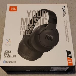 NWT JBL Tune 760 Black Wireless Bluetooth Headphones